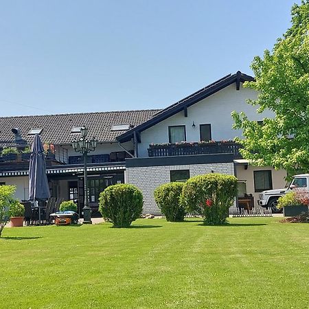 Landhotel Linden Am Venekotensee Niederkrüchten Exteriör bild